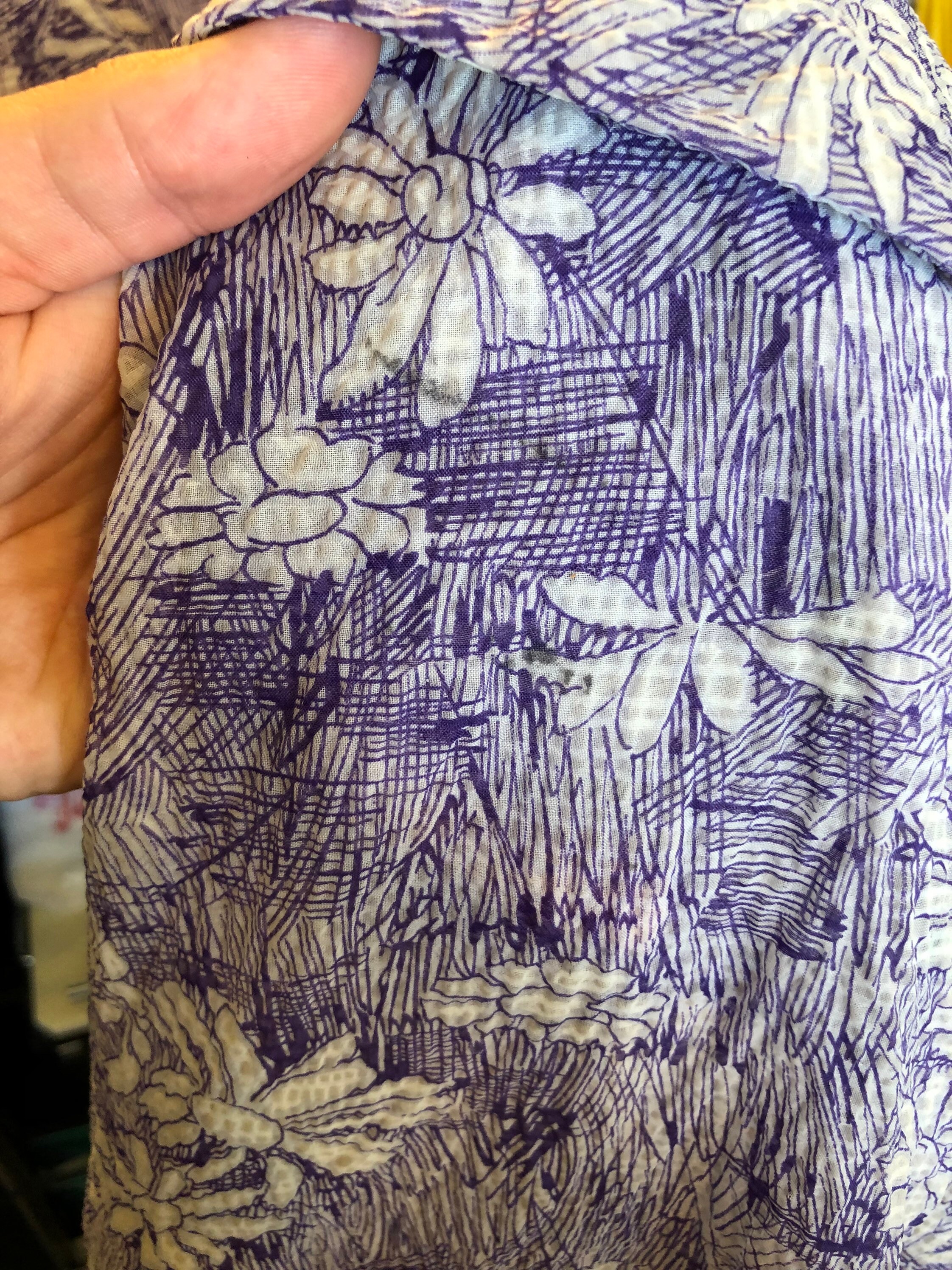 1940s/1950s W:40 Purple White Brushstroke Floral Sheer Nylon 