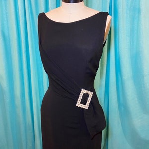 1950s1960s W:26 LBD black rayon crepe sleeveless pleated plunging neckline low back pencil wiggle cocktail dress