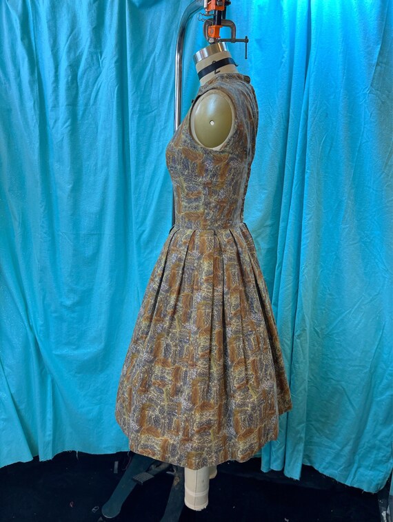 1950s/1960s W:26 brown green feather print cotton… - image 3