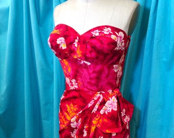 1950s/1960s W:25 HAWAIIAN TOGS red pink yellow white lava orchid print cotton strapless shelf bust elastic back pencil wiggle sarong dress