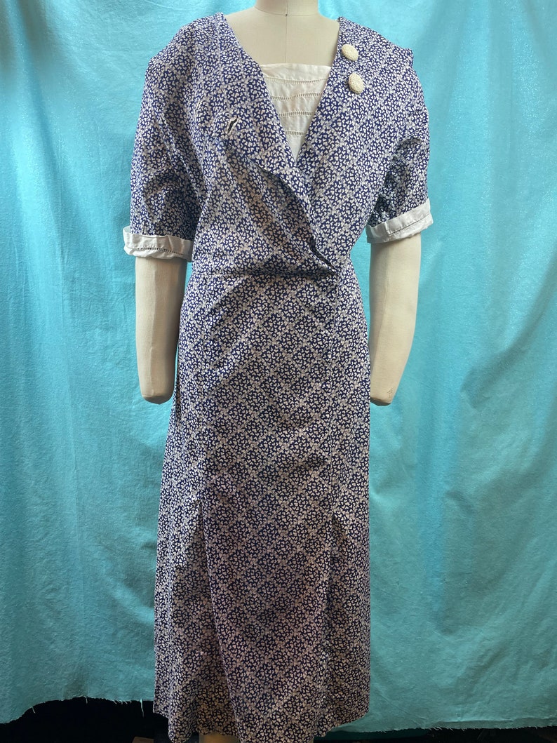 1930s W:44 LAiglon Art Deco Dress Boxy Straight fit Cotton Voile Bib Volup image 9