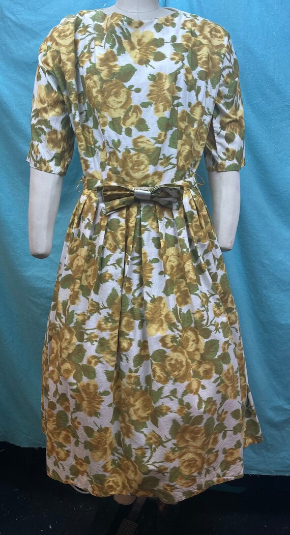 1950s/1960s W:32 Vintage 50s fit and flare dress m