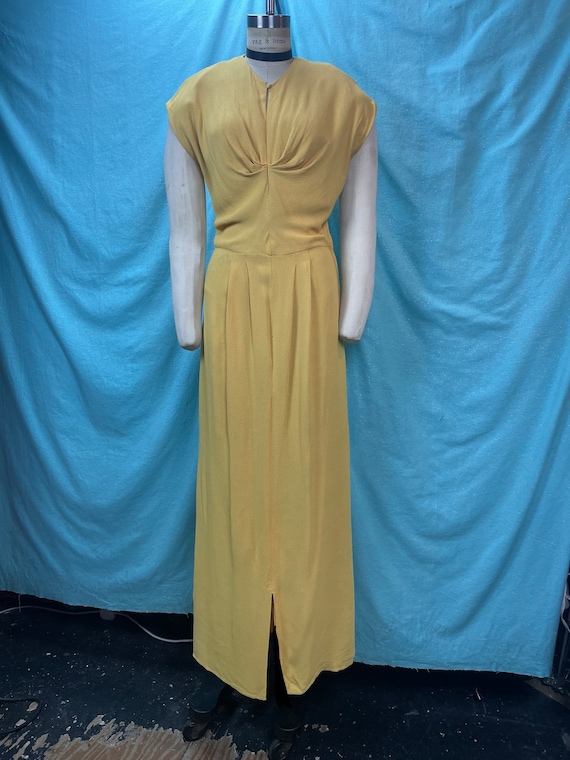 1930s/1940s W:28 Stunning vintage formal yellow c… - image 1