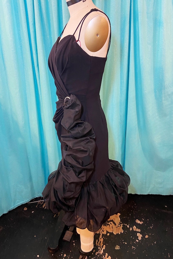 1950s/1960s W:26 LBD black rayon crepe double spa… - image 3