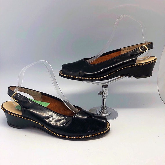 1940s 1950s SZ:10 studded black patent leather pee