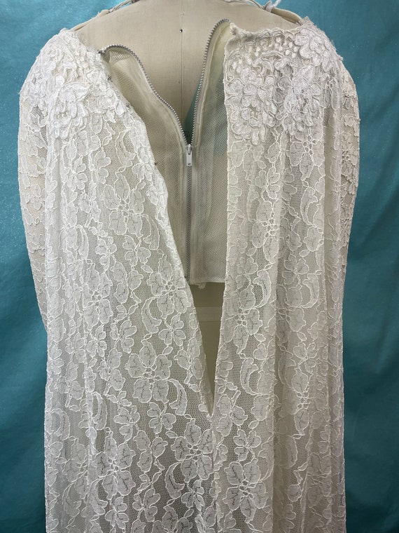 1960s W:29 60s all lace trapeze train wedding dre… - image 10