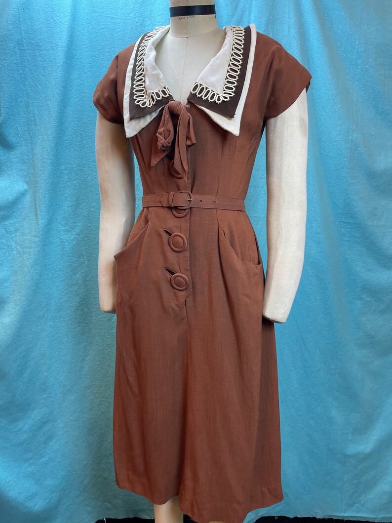 1940’s/1950’s W:28 Mademoiselle Juliette Rayon linen collar pockets A-line skirt chocolate brown belt bild 6