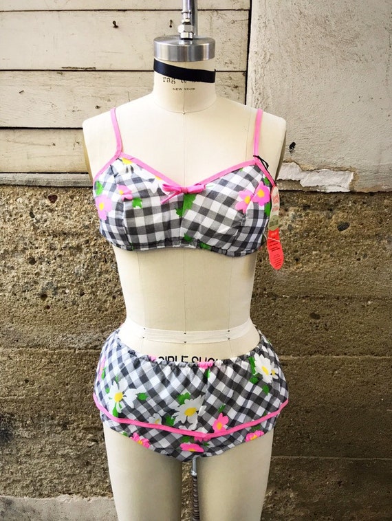 1950s 1960s two piece floral gingham poly cotton d
