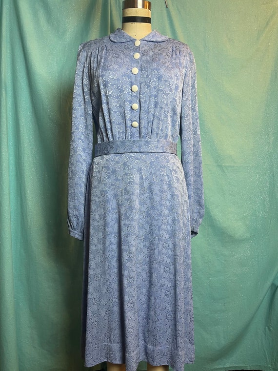 1940s W:32" Periwinkle blue jacquard floral emboss