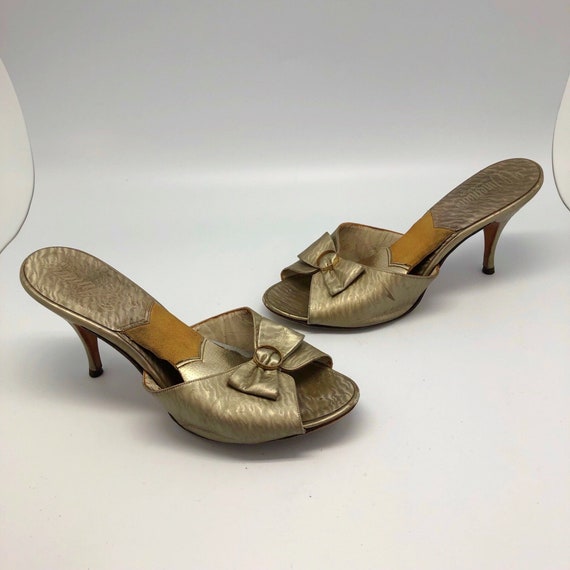 1950s 1960s SZ:8.5M gold swirl leather springolato