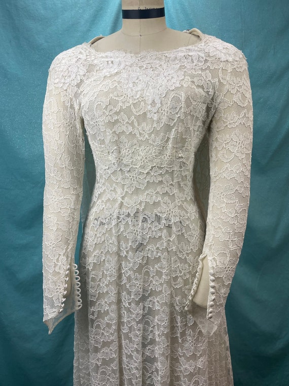 1960s W:29 60s all lace trapeze train wedding dre… - image 8