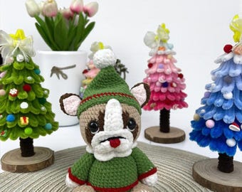 Schema all'uncinetto per un carlino elfo amigurumi, cane di Natale (PDF)