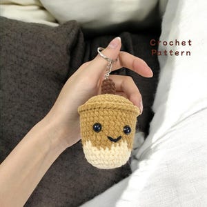 Crochet Pattern, Coffee Keychain, Crochet Keychain PDF, Drink Keychain Crochet Pattern, Coffee Silver Amigurumi PDF, Mini Plush Tutorial