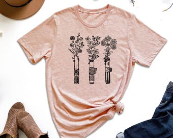 Star Wars Floral Lightsaber Shirt, Galaxy's Edge Shirt, Darth Vader Shirt, Disney World Shirt, Star Wars Lover Gift, Women's Star Wars Shirt
