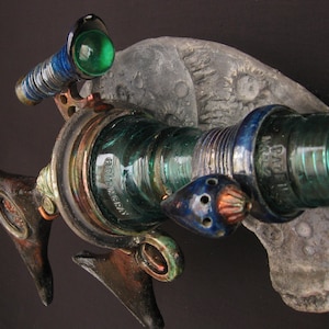 Hamilton Blue Ray of Death - Scultura in ceramica sparata raku