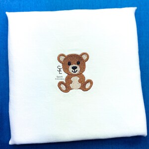 Teddybär Maschinenstickerei Mini Design 5 Größen Stickdatei süßer süßer Babybär, Sofort Download