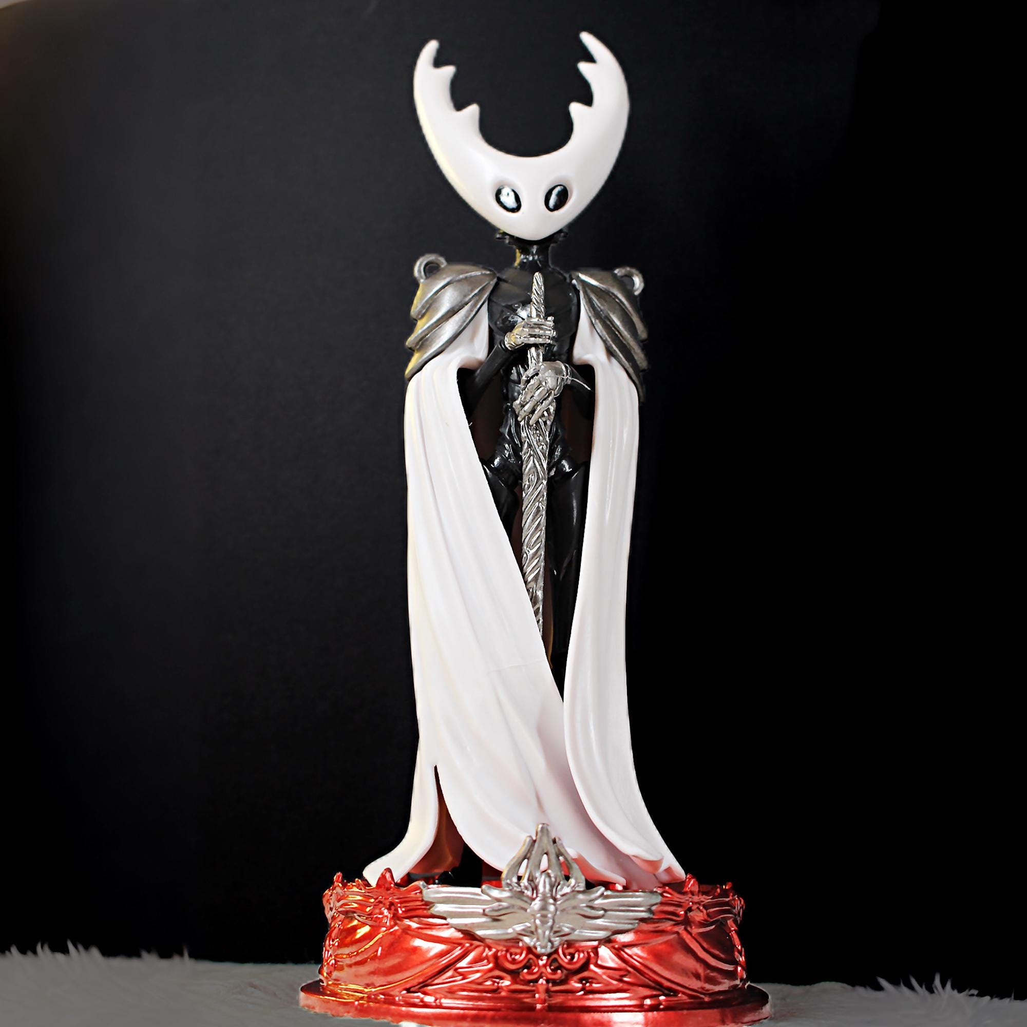 Hollow Knight 木製フィギュア Hollow Knight Figure. Hollow Knight Figurine. Hollow Knight