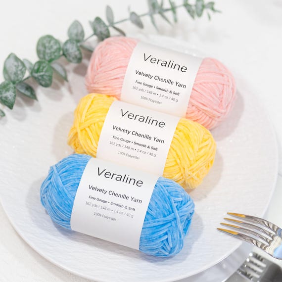 Fine Chenille Velvet Yarn, Soft Polyester, 40g Skein, 42 color, Amigurumi & Plushies