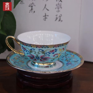 Jingdezhen Enamel Porcelain Coffee Cup – Hand-Painted Famille Rose Style
