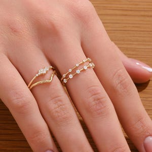 Gold Floating Diamond Ring Solid Gold Diamond Dainty Ring Minimalist Round Brilliant Cut Diamond Stacking Band Half Eternity Diamond Band