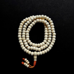 Hand Made, White Yak Bone Mala, Tibetan Buddhist Prayer Mala, Tibetan Yak Bone beads, 8MM 108 Beads Mala, Adjustable knot, Made in Nepal