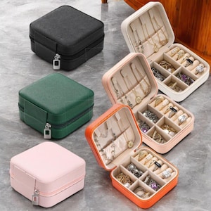 Gepersonaliseerde mini-juwelendoos van PU-leer, reisorganizer voor ringen, oorbellen en kettingen, cadeauverpakking met aangepast logo