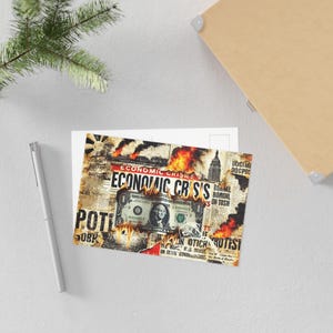 Postal de protesta por la crisis económica / Collage de dólares en llamas / Tarjeta de arte político anticapitalista / Mini impresión de Rebeldes atemporales