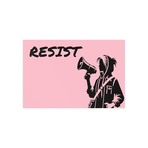 postale RÉSISTEZ | postale féministe | Impression d'art de protestation | Cadeau féminisme | affiche de la résistance | Art politique | Arts de la rue