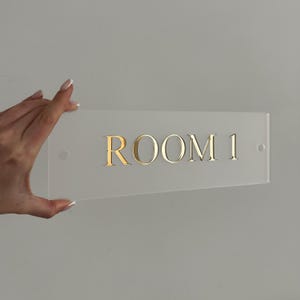 Acrylic Door Sign for Office Entrance or Salon Restroom, Modern Minimalist Design for Clinic Toilet or Hotel Staff Room, Indoor Wall Plaque