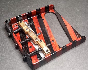 Puente Telecaster de Hillbilly Guitars: arce ojo de pájaro y ébano negro con silletas COMP de latón