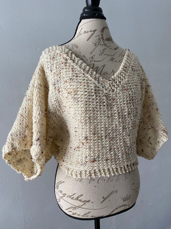 Hand knit cream tweed casual pullover V neck shrug