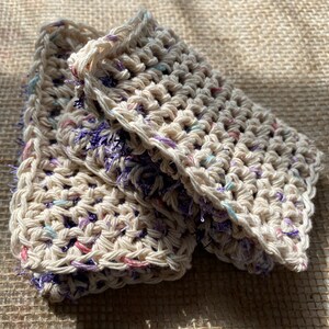 Set of two hand crocheted cotton sustainable double sided sponges zdjęcie 4