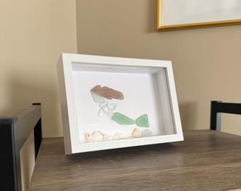 Sztuka syreny ze szkła morskiego – dekoracja ścienna w ramce 5x7