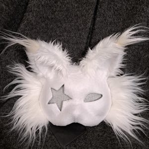 Unique Star-Eyed White Cat Mask – Handmade Therian Feline Mask for Cosplay & Decor