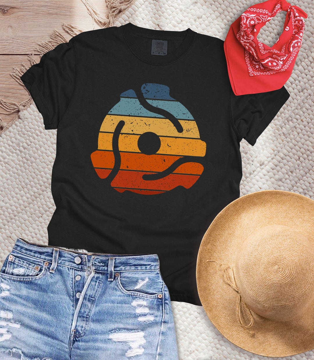 Vintage 45 RPM Record Adapter T-shirt: Retro Music Lover Tee - Etsy