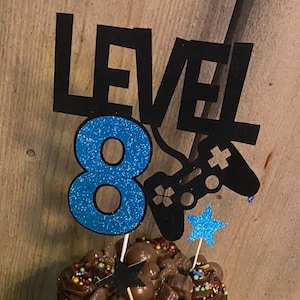 Gaming cake topper