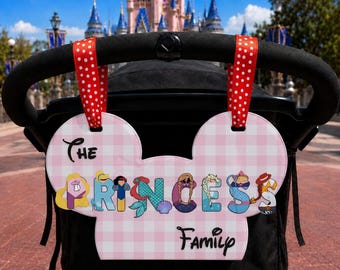 Letrero acrílico personalizado con el nombre de la familia de las Princesas Disney para cochecito, letrero con la cabeza de Mickey Mouse para parque temático, etiqueta de identificación para patinete con personaje de Disney.