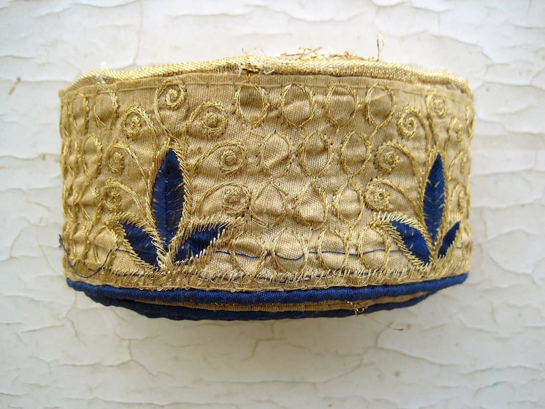 Indian festive golden Sari Border with floral Motifs in a Set of 3