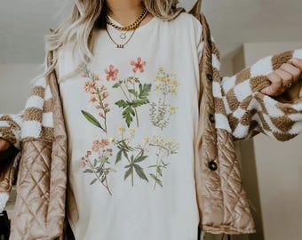 Flower Shirt, Gift For Her, Flower Shirt Aesthetic, Floral Graphic Tee