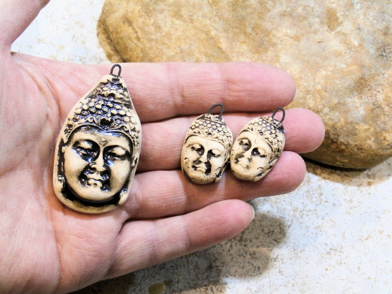Buddha zenitude ceramic pendant, hippie boho zen travel, artisanal ceramics, costume jewelry supplies, beige, terracotta image 3