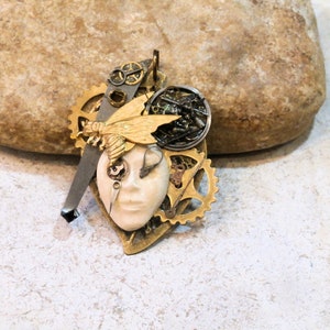 cabochon visage pour création bijou steampunk ou collage ou mosaïque, effet rouille patine, céramique artisanale, au choix image 7
