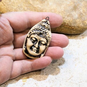 Buddha zenitude ceramic pendant, hippie boho zen travel, artisanal ceramics, costume jewelry supplies, beige, terracotta image 2