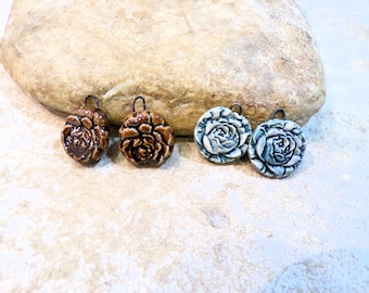flowers, 2 charms for mounting in earrings, handmade ceramic, blue or brown