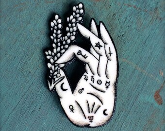 Palmistry Palm Reading Hand Fortune Teller Button Occult Pin Gypsy Witchcraft Lavender Spells