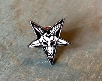 baphomet goat head pentagram lapel pin button brooch black dark star pendant goat head occult witch wiccan goth