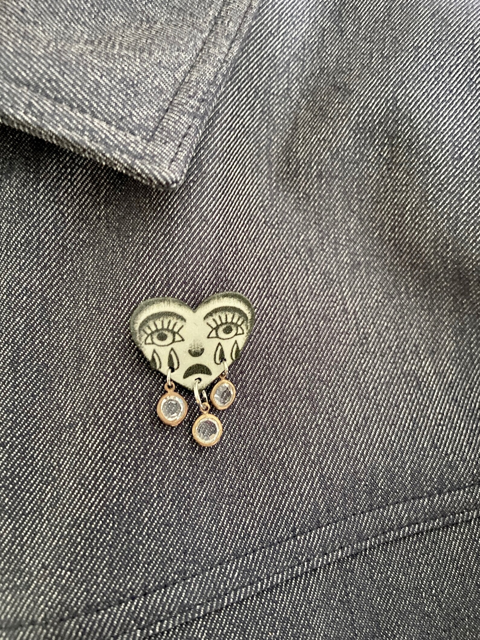 Hugging Scared Pin Crying Heart Pin Cartoon Face Sad Face Button Brooch Crystals Vintage ...