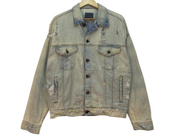 Chaqueta vaquera desgastada para hombre de Zara