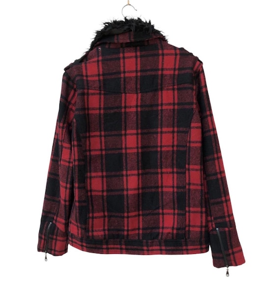 日本のブランド「In The Attic」のチェック柄フェイクファージャケット