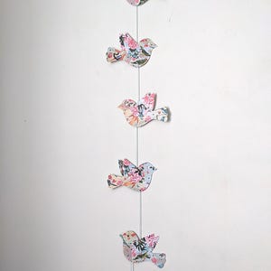 Floral Bird Vertical Bunting, Vertical Bird Garland, Spring Bird Garland, Floral Birds Bunting, Handmade Bird Decor, Gift For Bird Lover