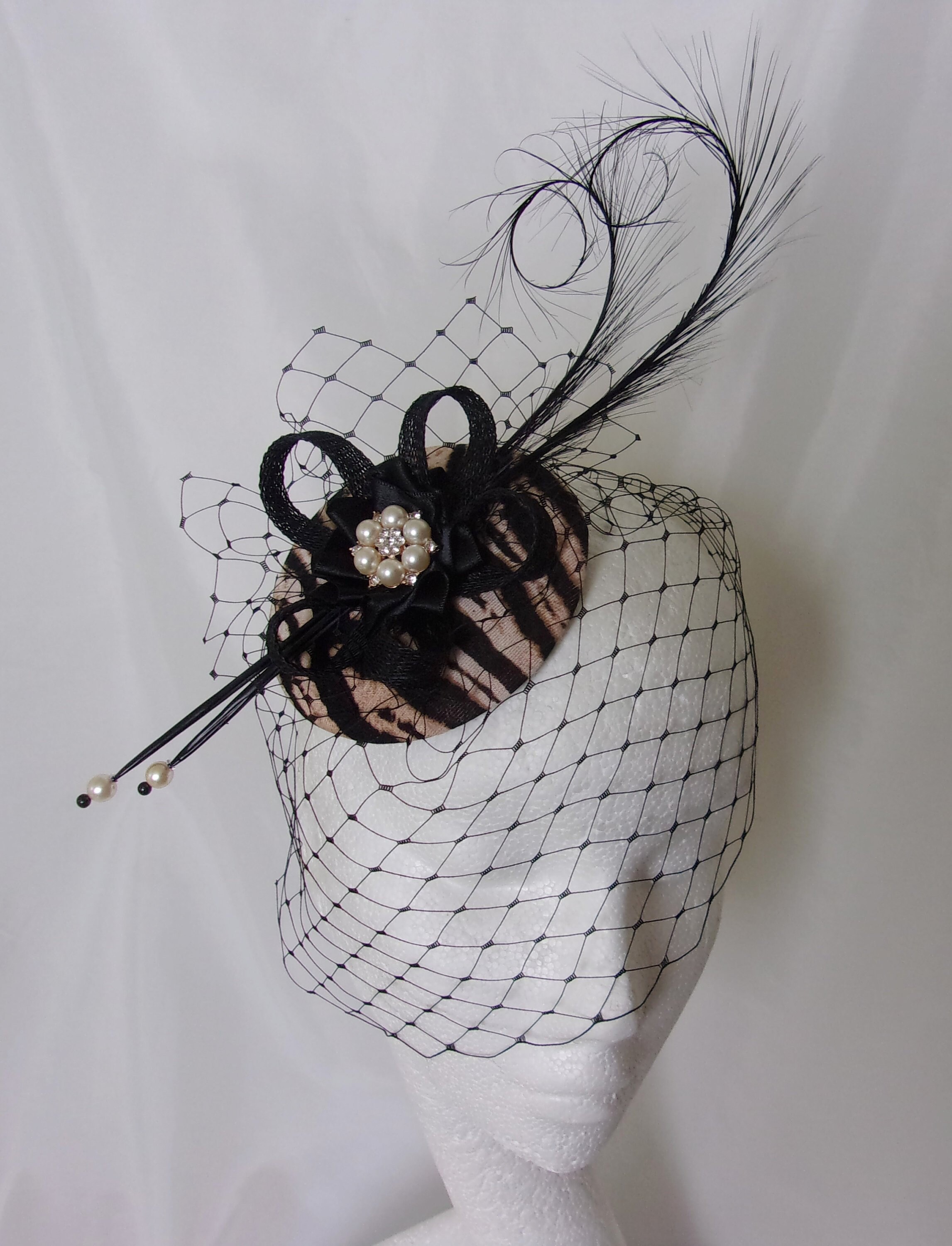 Brown and orange tiger stripe fascinator Tiger Print Fedora Hat Wide Stiff Brim Hat for Men and Women  main image 3